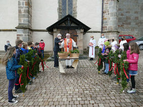 Palmsontag in St. Crescentius - Beginn der Heiligen Woche (Foto: Karl-Franz Thiede)